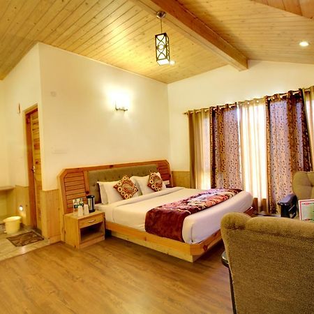 Hotel Thomas Villa Manāli Kültér fotó