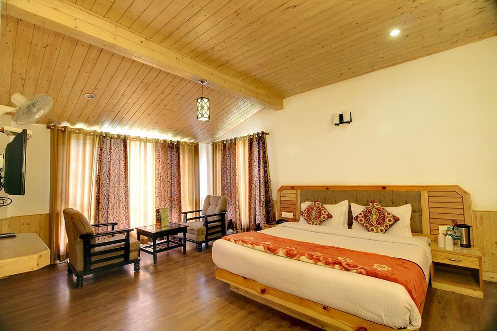 Hotel Thomas Villa Manāli Kültér fotó