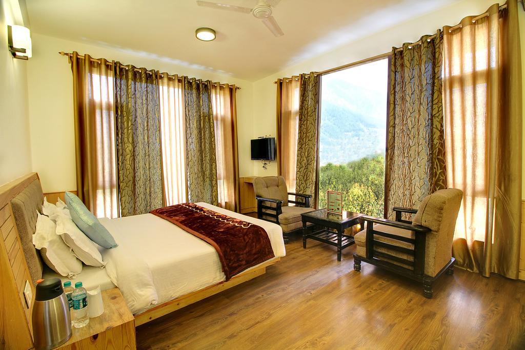 Hotel Thomas Villa Manāli Kültér fotó