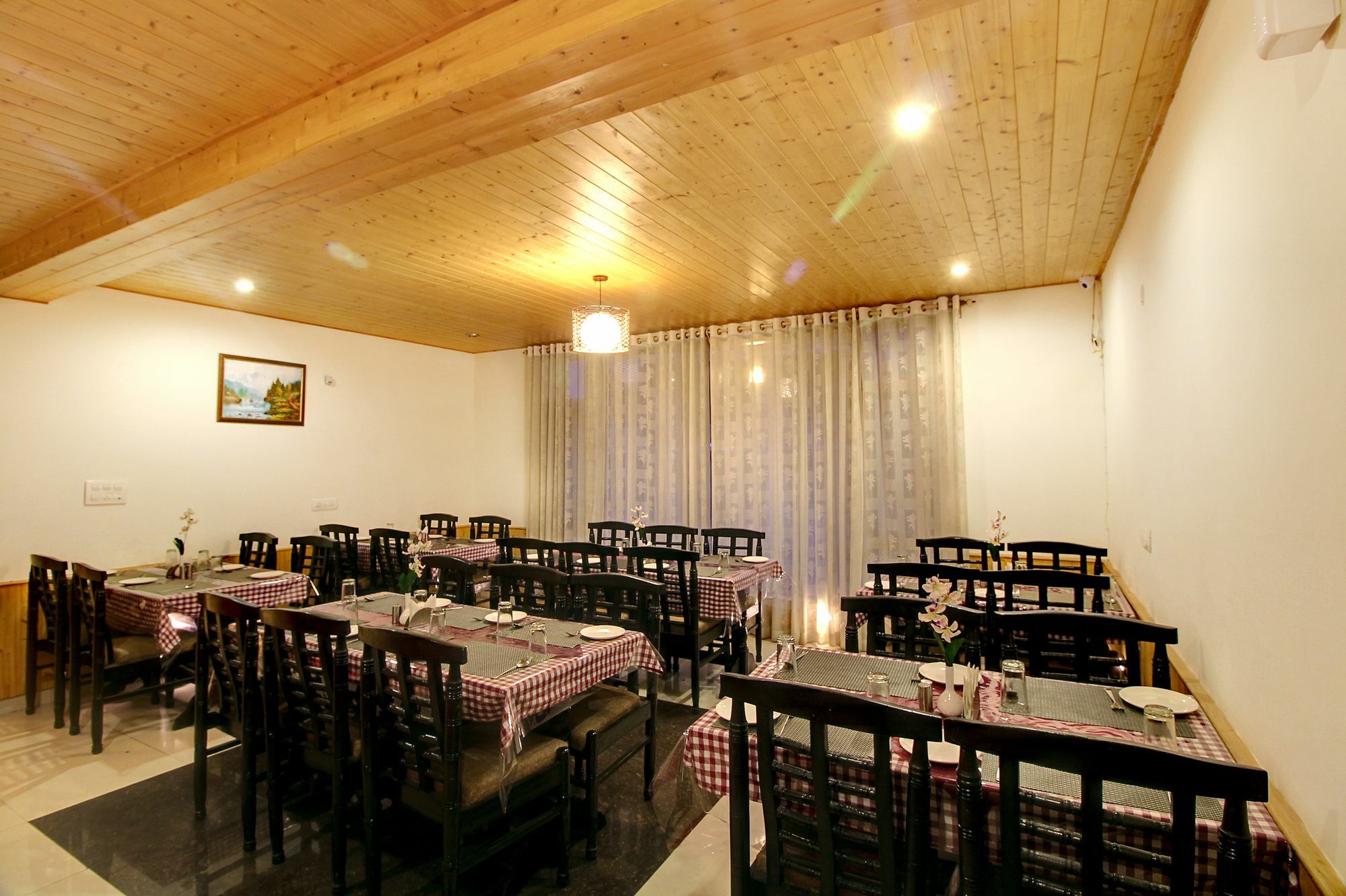 Hotel Thomas Villa Manāli Kültér fotó